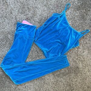 Lilly Pulitzer Teal Bay Velvet Luxletic Set Small